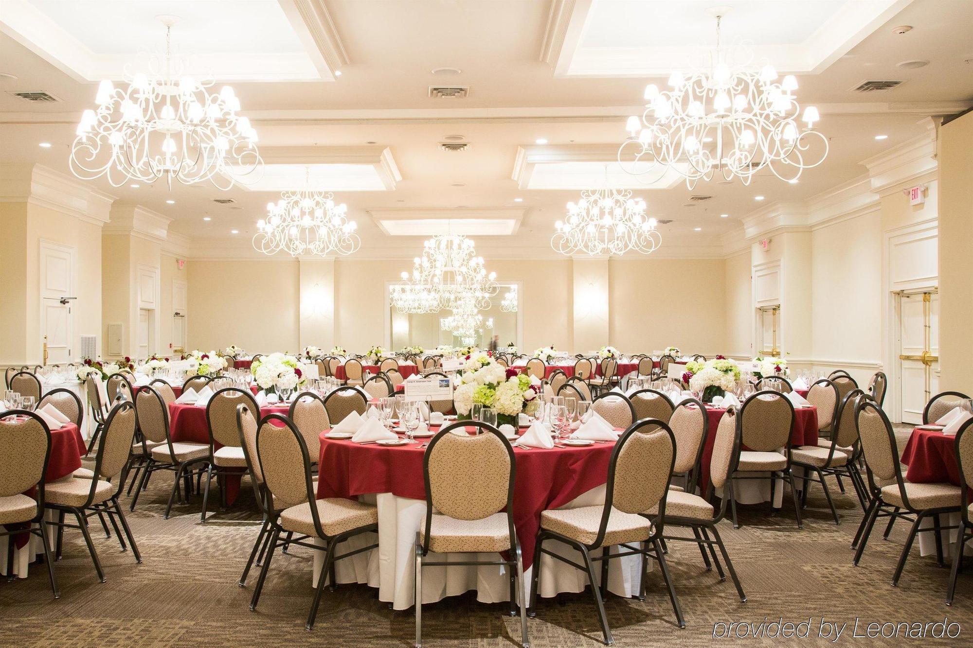 Ramada By Wyndham Rock Hill At Sullivan Center Bagian luar foto