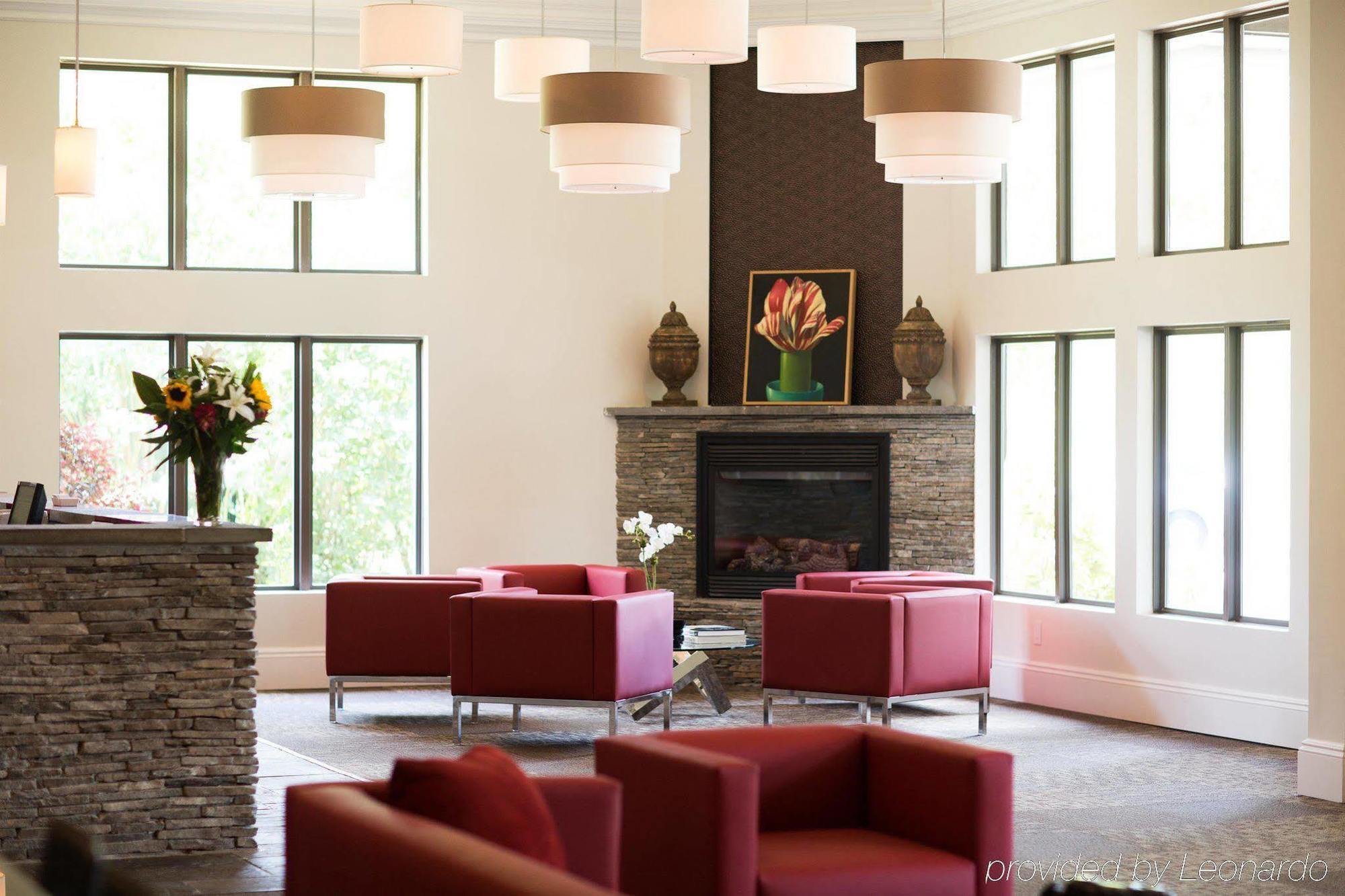 Ramada By Wyndham Rock Hill At Sullivan Center Bagian luar foto