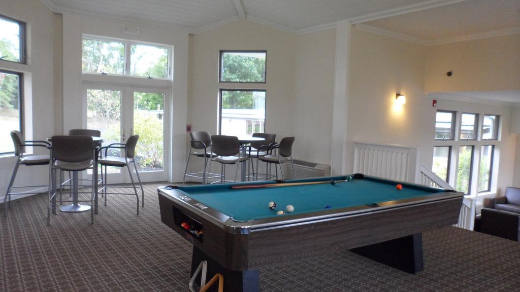 Ramada By Wyndham Rock Hill At Sullivan Center Bagian luar foto